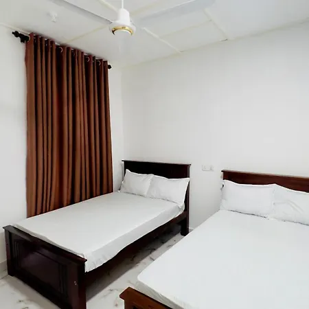 Coconut Leaf Shadow Guest Apartment Nilaveli Exterior photo