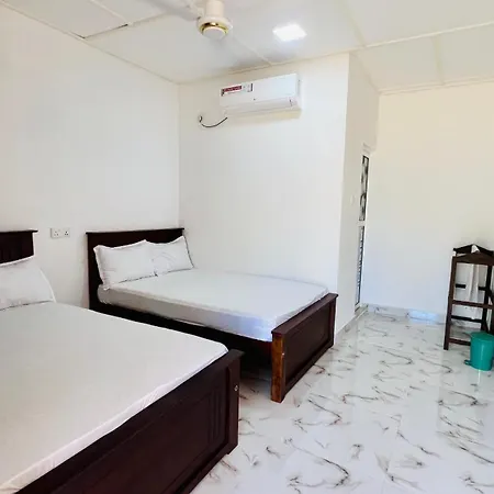 Coconut Leaf Shadow Guest Apartment Nilaveli Exterior photo