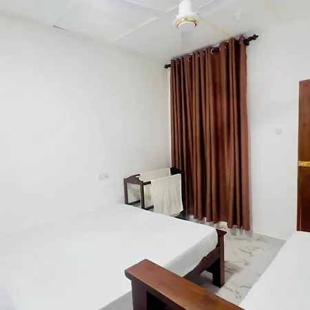 Coconut Leaf Shadow Guest Apartment Nilaveli Exterior photo