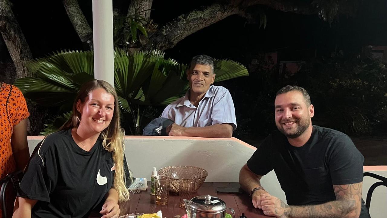 Homestay Coconut Leaf Shadow Guest Nilaveli