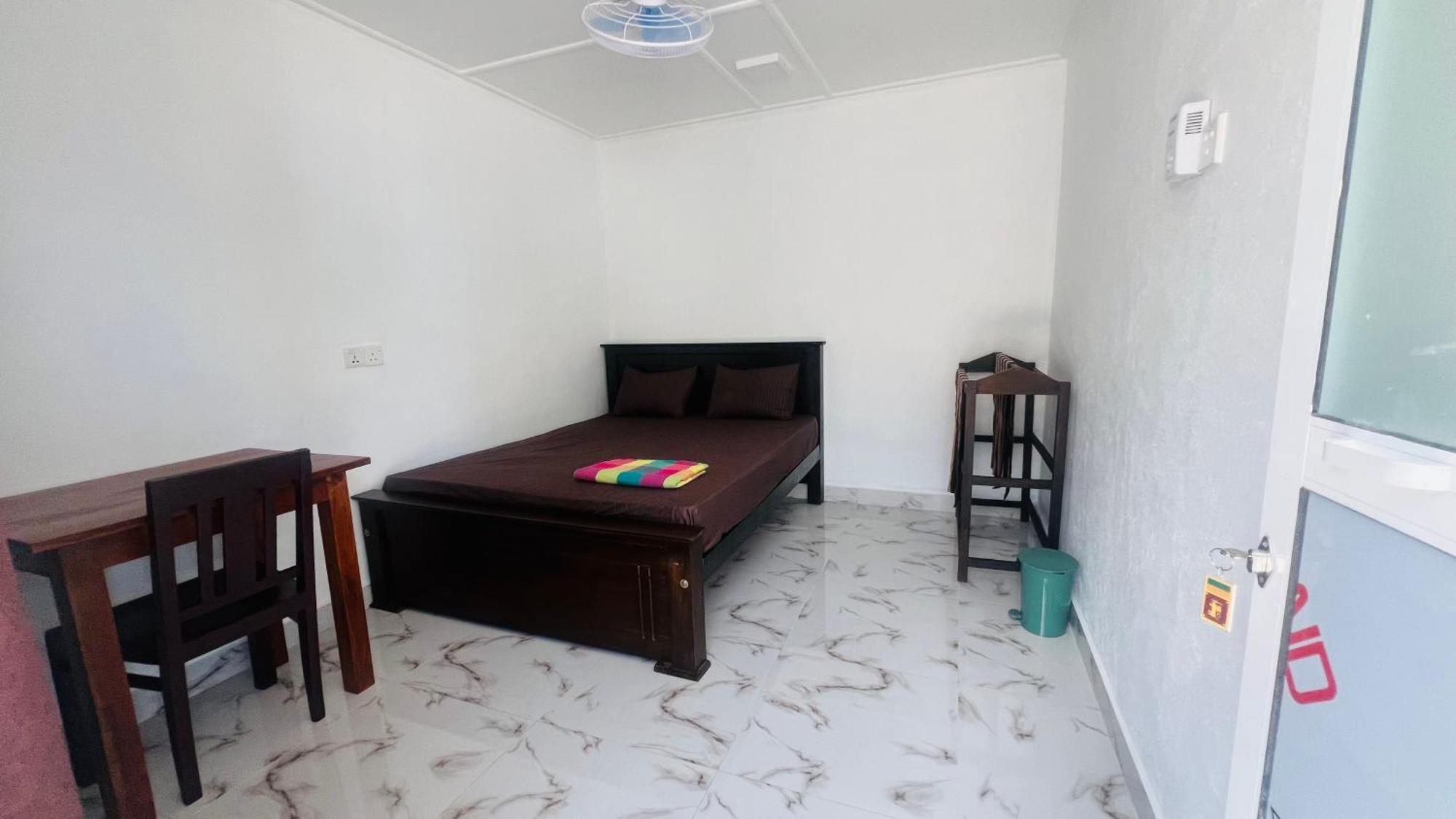 Homestay Coconut Leaf Shadow Guest *